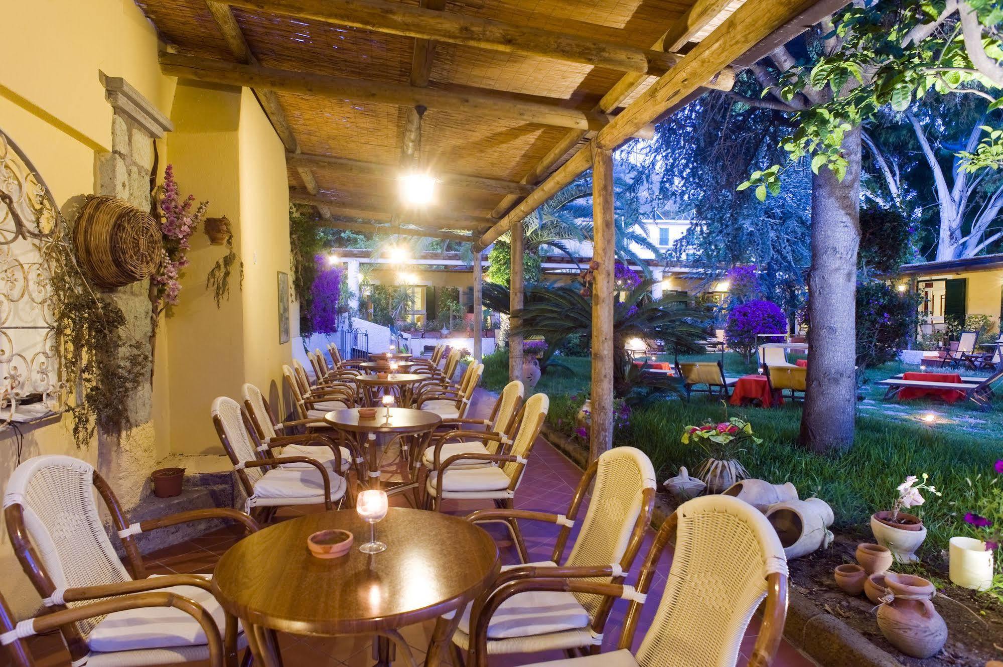 安吉拉别墅酒店及Spa水疗中心 Forio di Ischia 外观 照片